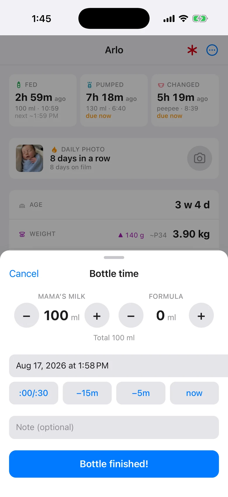 The bottle sheet, prefilled from the last feed: 100 ml of mama's milk, the time with quick nudges, and a Bottle finished button.