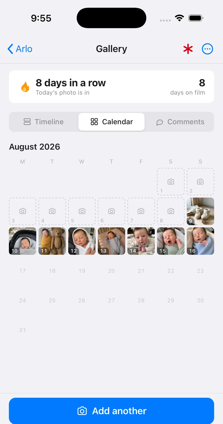The gallery's calendar: August 2026 with a photo on every one of the last eight days.